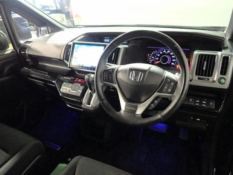 STEPWAGON SPADA