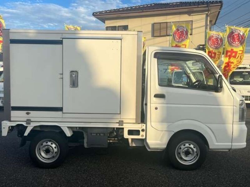 CARRY TRUCK