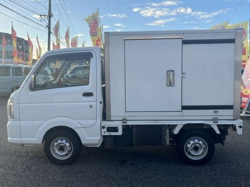 CARRY TRUCK
