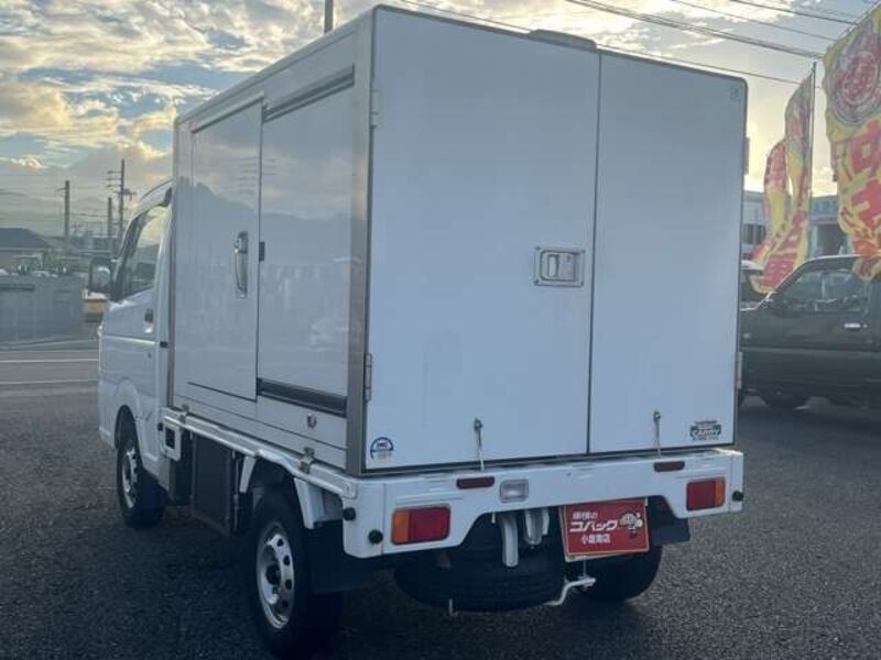 CARRY TRUCK
