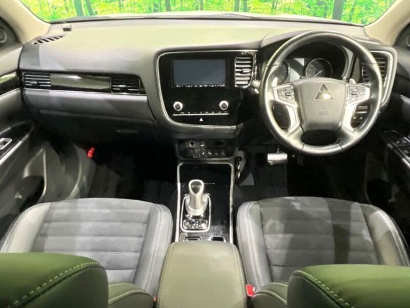 OUTLANDER PHEV