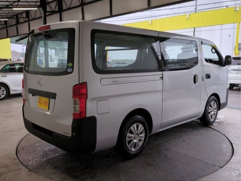 NV350 CARAVAN