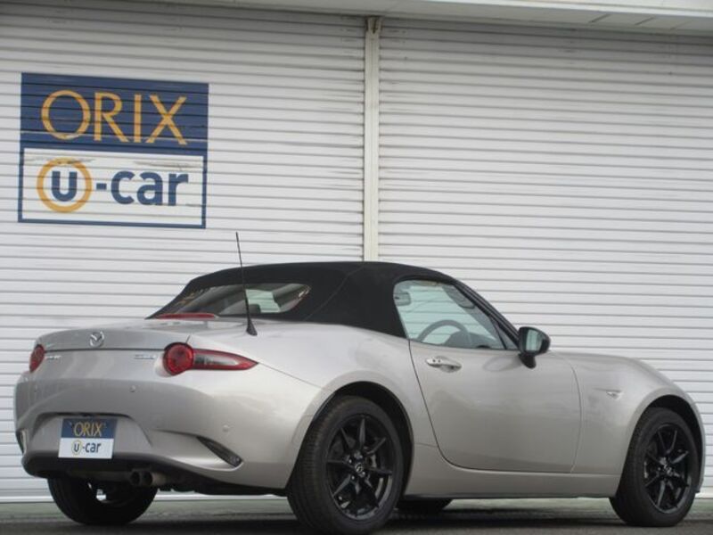ROADSTER