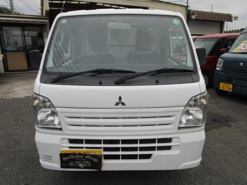 MINICAB TRUCK