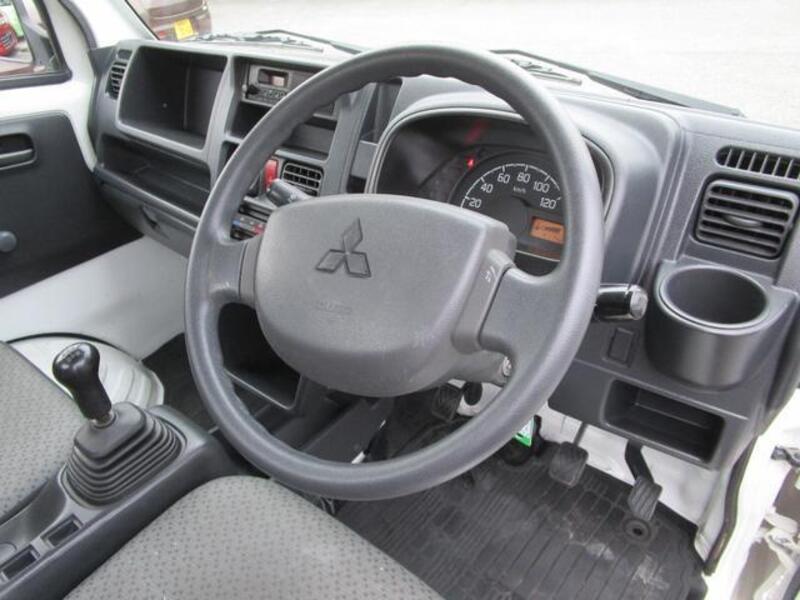MINICAB TRUCK