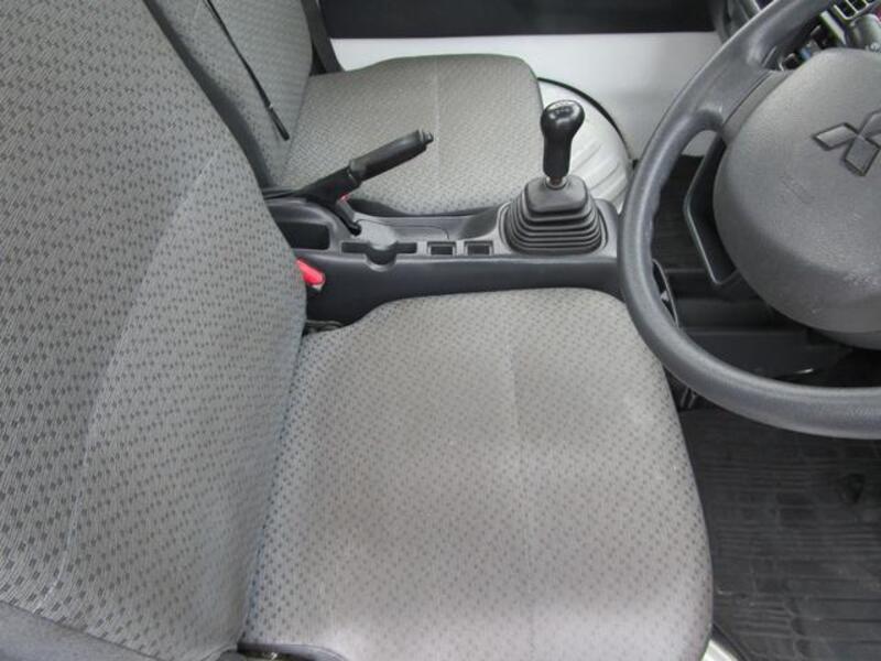 MINICAB TRUCK
