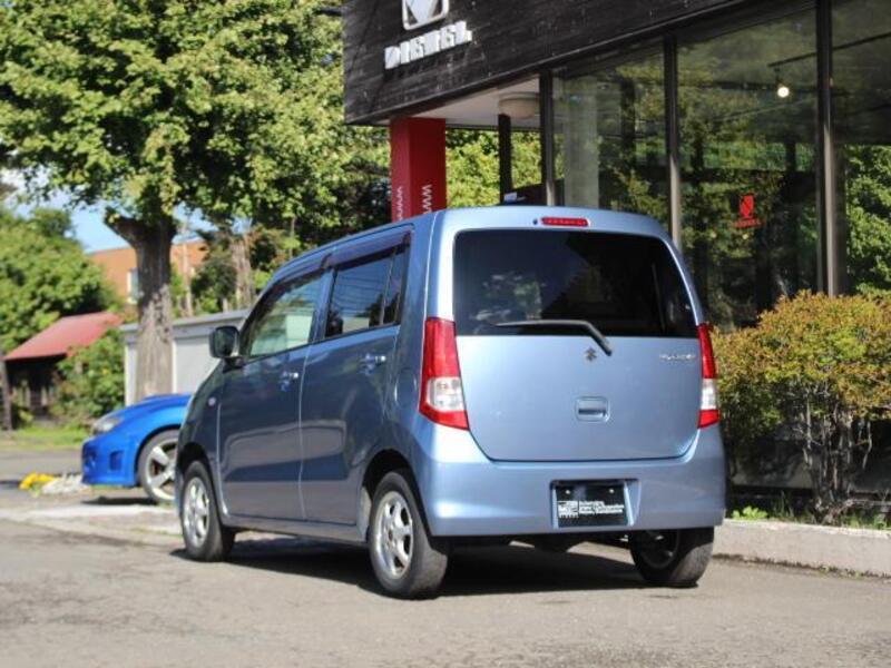 WAGON R