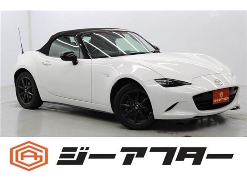 ROADSTER-0
