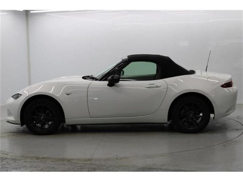 ROADSTER