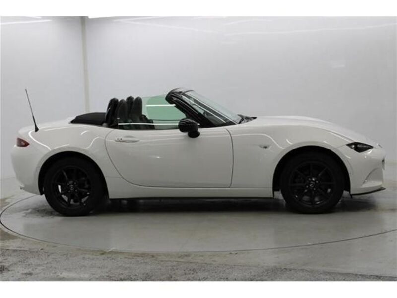 ROADSTER