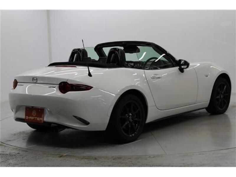 ROADSTER