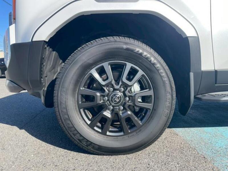 LAND CRUISER 250