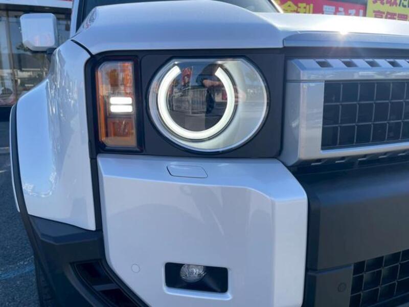 LAND CRUISER 250