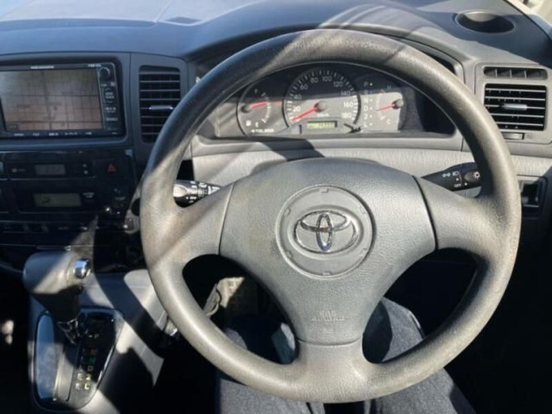 COROLLA SPACIO