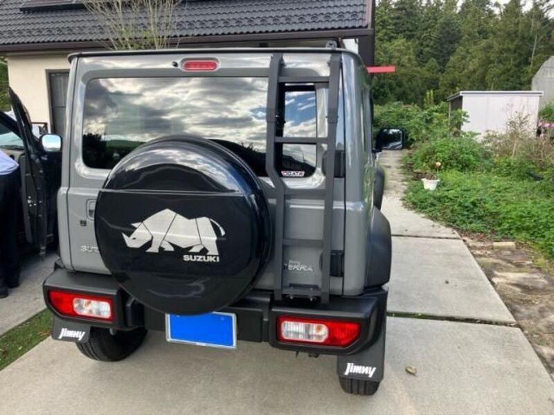 JIMNY SIERRA