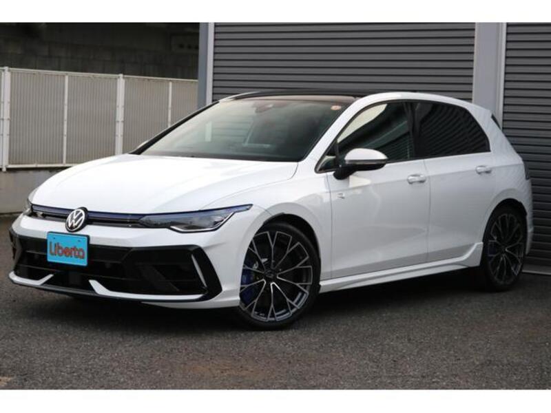 VOLKSWAGEN GOLF R