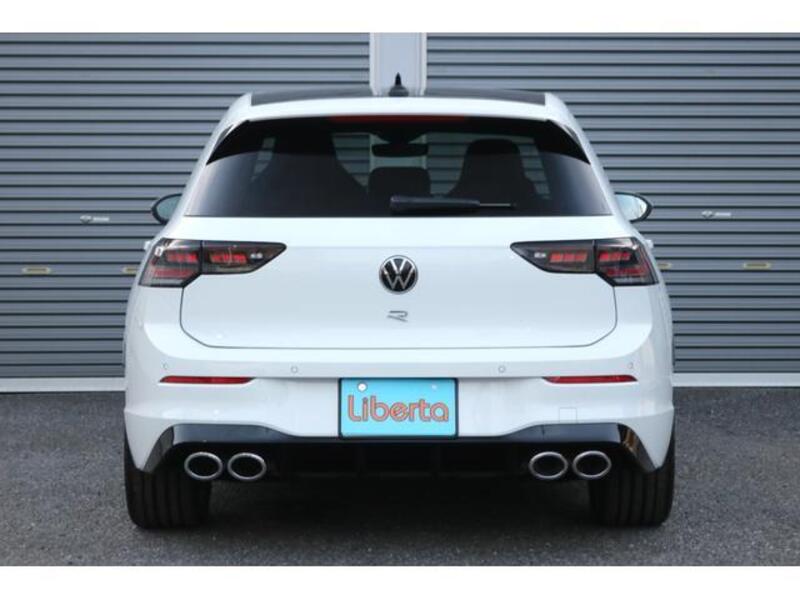 GOLF R