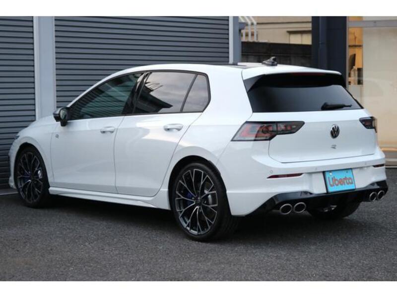 GOLF R
