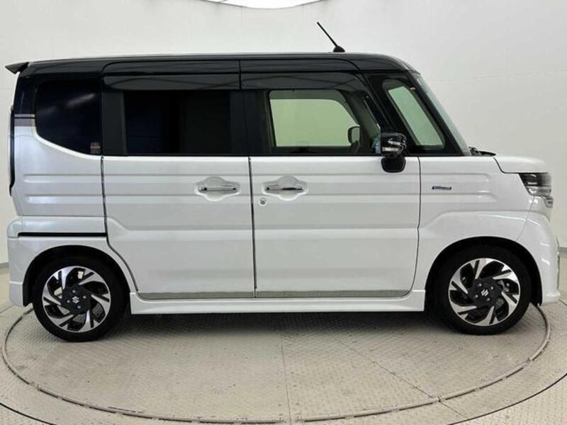 SPACIA CUSTOM