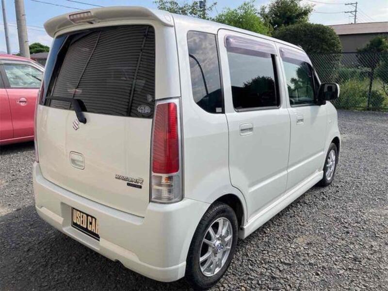 WAGON R