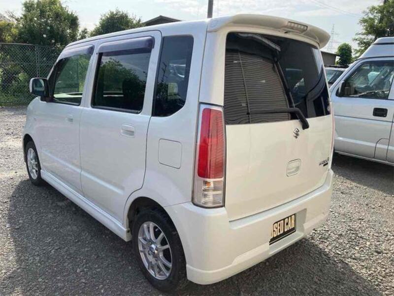 WAGON R
