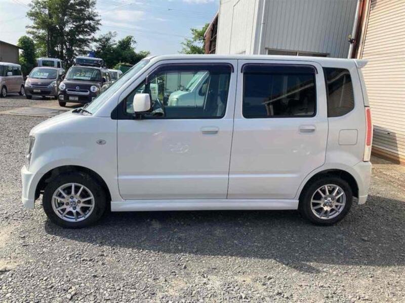 WAGON R