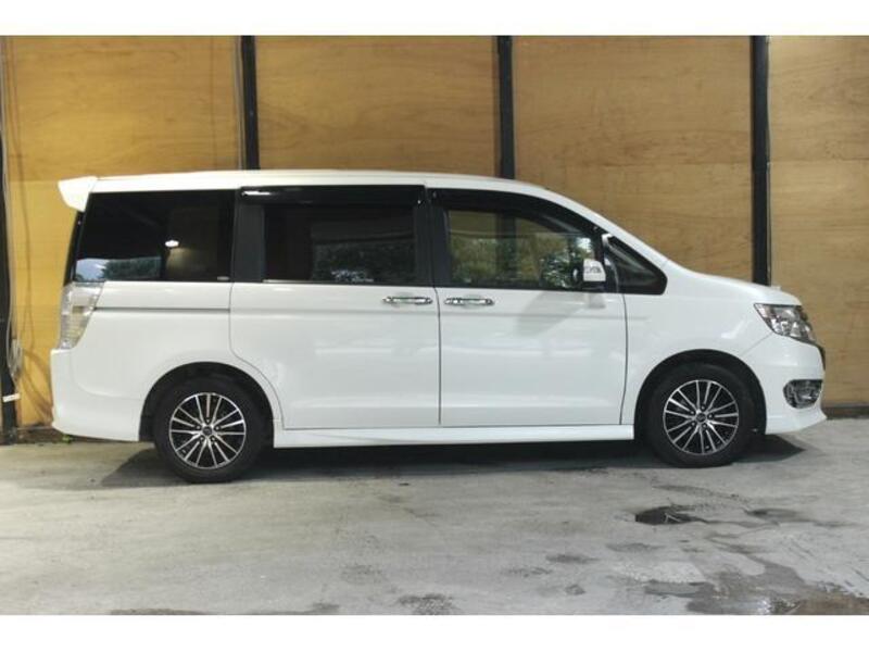 STEPWAGON SPADA