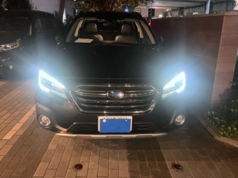 LEGACY OUTBACK-0
