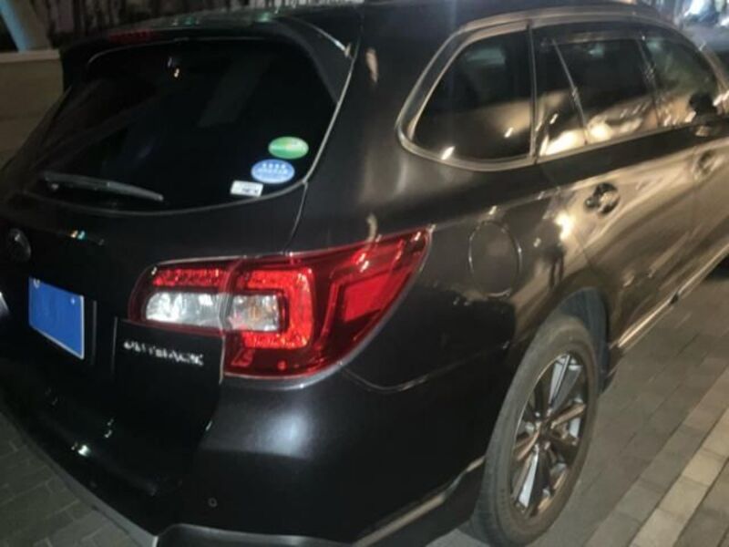 LEGACY OUTBACK