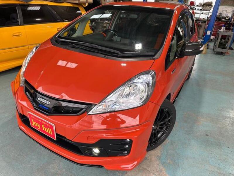 FIT HYBRID