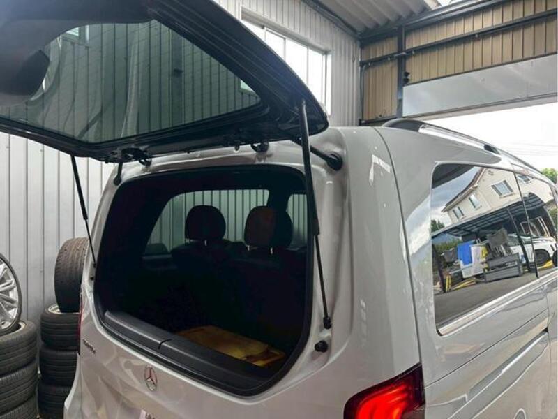 V-CLASS
