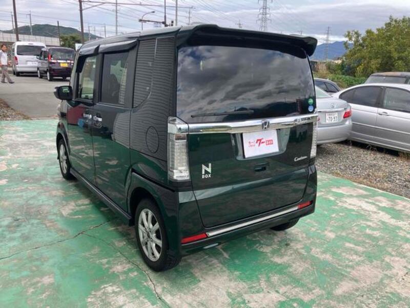 N BOX CUSTOM