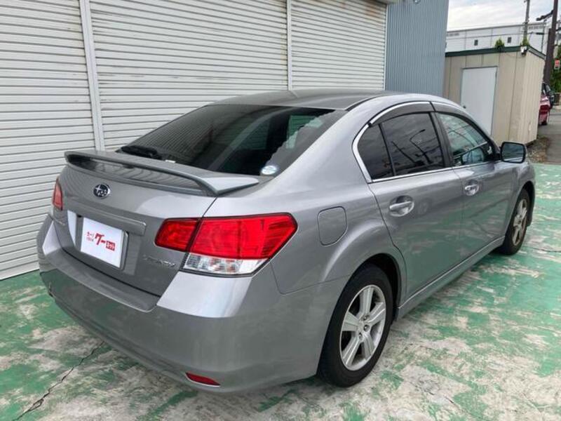 LEGACY B4