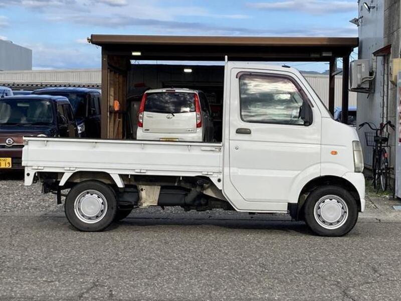 CARRY TRUCK