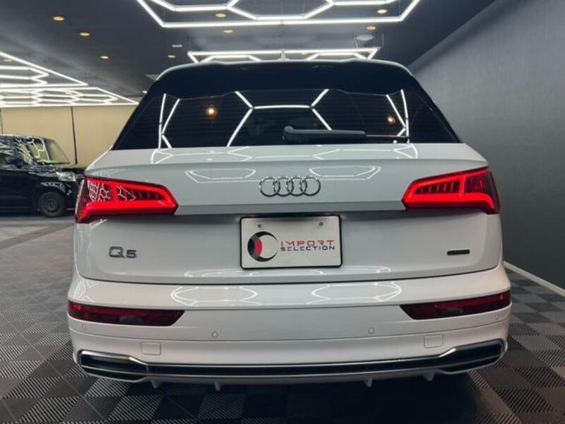 Q5