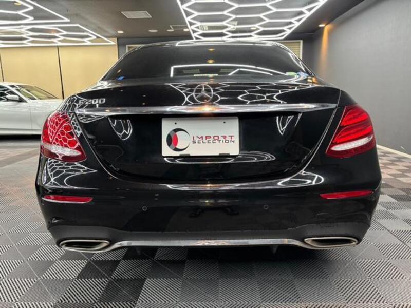 E-CLASS
