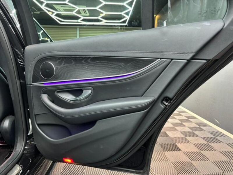 E-CLASS