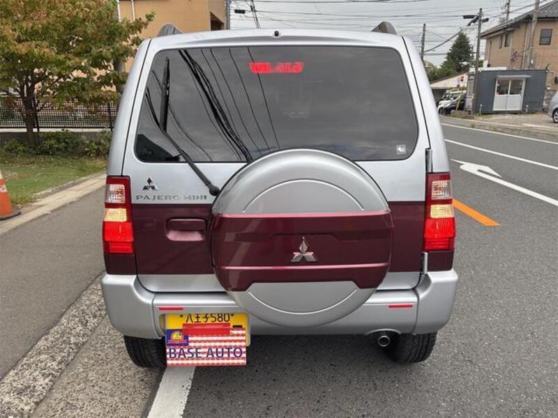 PAJERO MINI