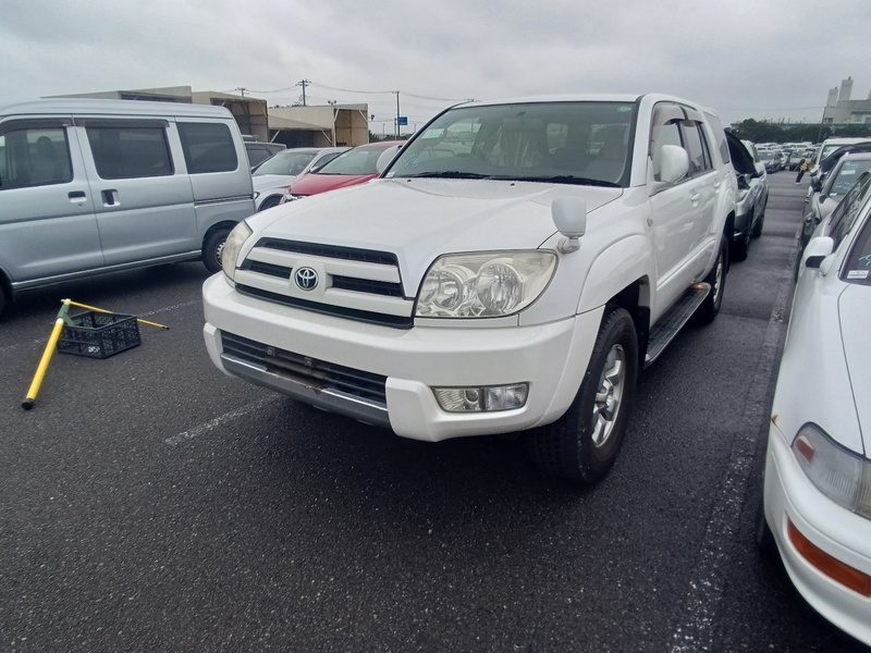 TOYOTA HILUX SURF