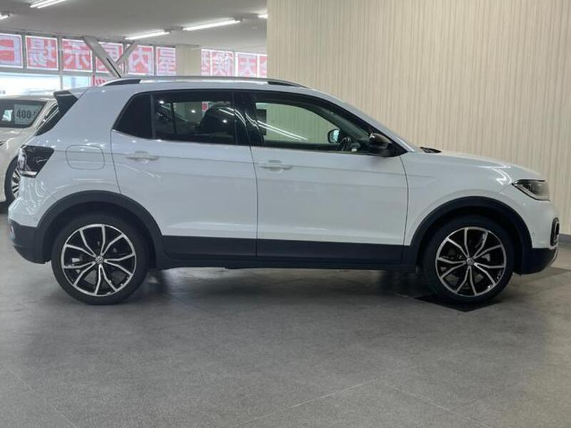 T CROSS