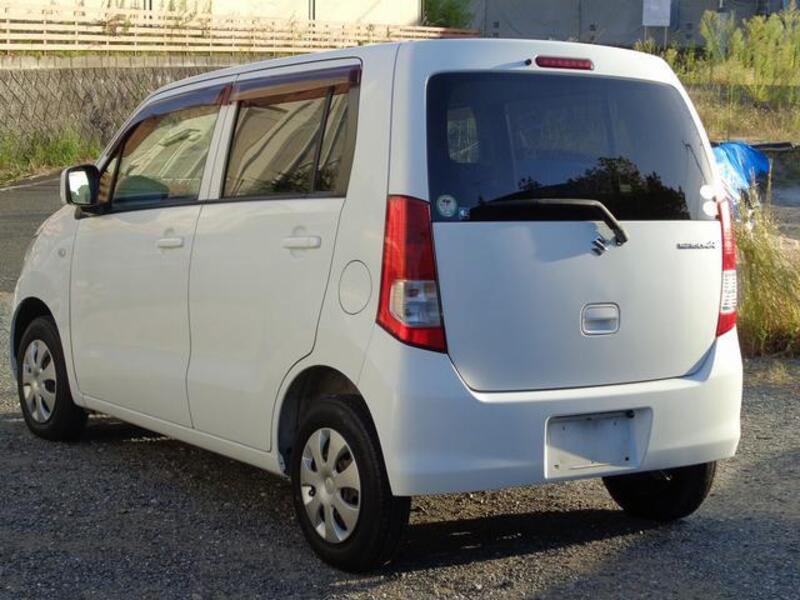 WAGON R