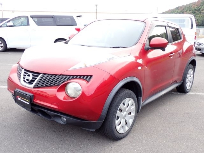 NISSAN JUKE