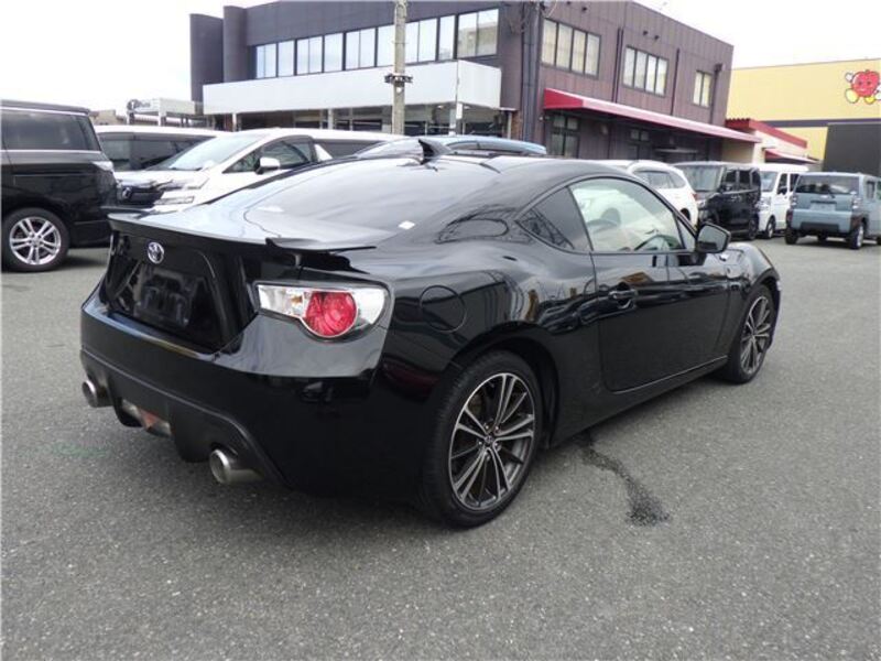 86