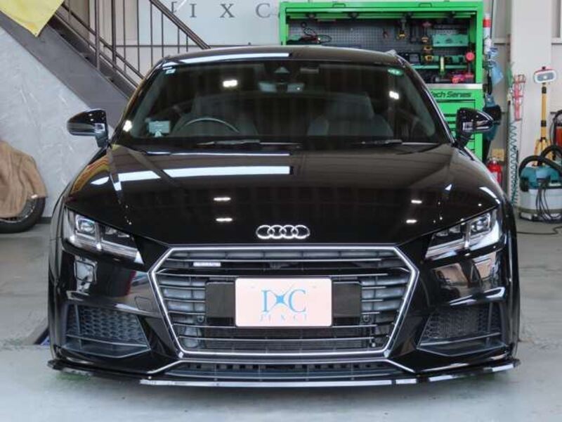 TT