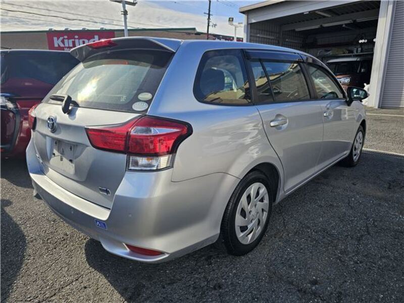 COROLLA FIELDER