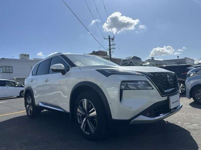 X-TRAIL