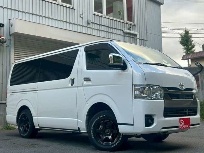 HIACE VAN