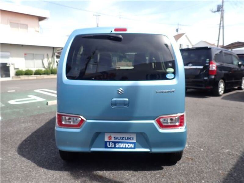 WAGON R