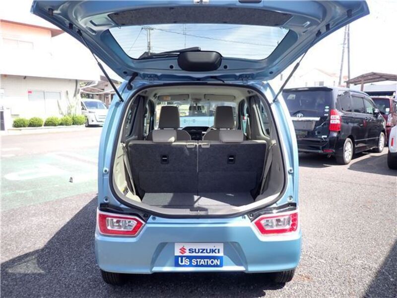 WAGON R