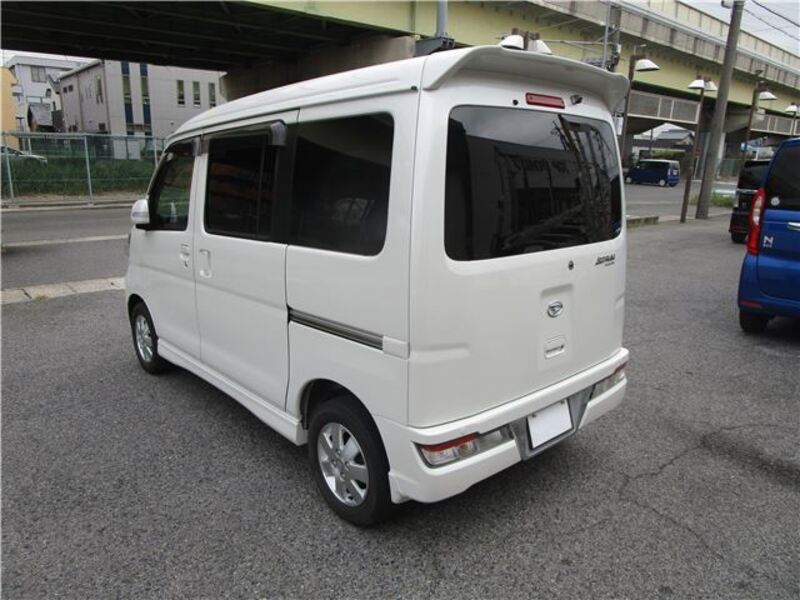 ATRAI WAGON